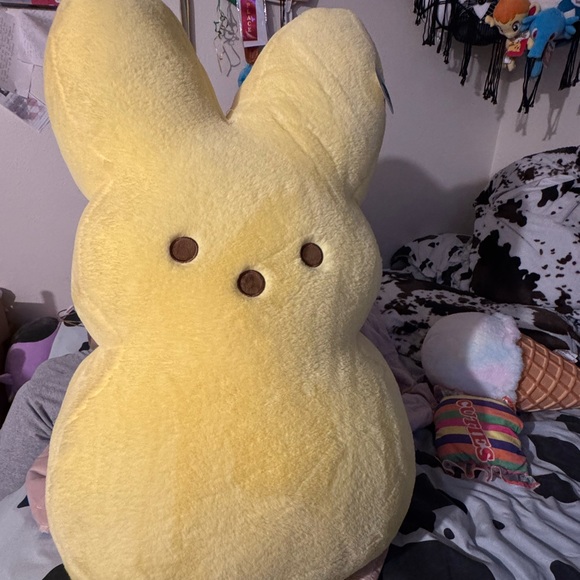 Yellow Stuffed Bunny Plush Toy - Picture 1 of 2